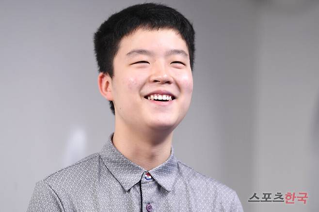 프로당구 선수 김영원이 스포츠한국과 인터뷰를 하고 있다. ⓒ이혜영 기자 lhy@hankooki.com