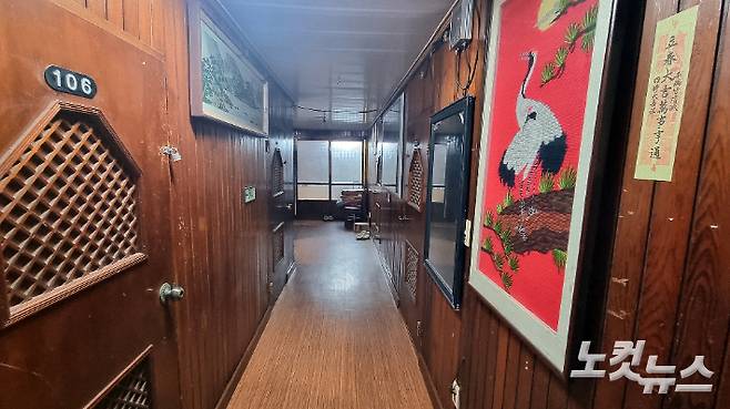 제주 동양여관 내부 모습. 고상현 기자