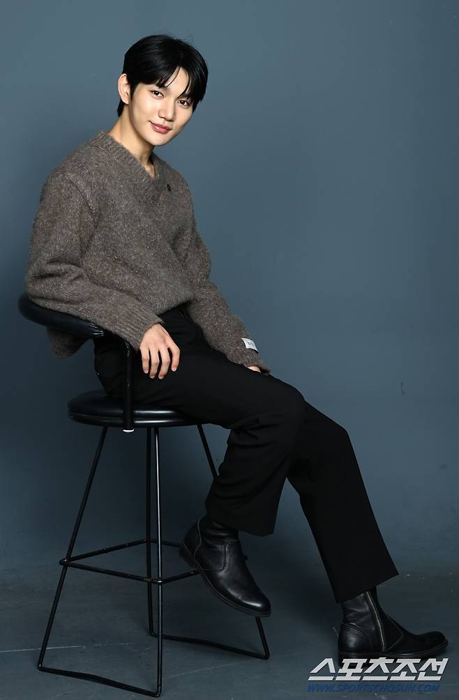 tvN 토일드라마 '슈룹'의 배우 윤상현이 8일 스포츠조선과의 인터뷰에 앞서 포즈를 취하고 있다. 허상욱 기자wook@sportschosun.com/2022.12.08/