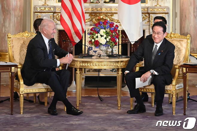 조 바이든 미국 대통령과 기시다 후미오 일본 총리. 2022.05.23/뉴스1 ⓒ 로이터=뉴스1 ⓒ News1 김민수 기자