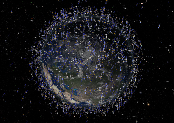 유럽우주기구(ESA)가 발표한 지구 궤도 상의 위성과 우주 쓰레기 모습. 국제신문DB