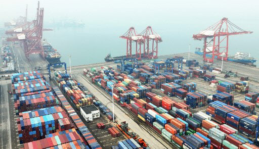 중국 주요 컨테이너 항구 중 하나인 장쑤성 롄윈강항(사진=AFP)