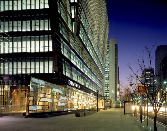 DB손해보험은 메리츠화재의 추격에 장기보험을 강화하는 정면 대응을 택했다. 사진은 DB손보 강남 사옥./사진= DB손보