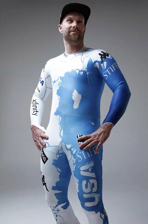 2023 국제스키연맹 알파인 세계선수권대회에 참가하는 미국 국가대표팀 유니폼이다. 실제 위성사진을 바탕으로 녹아내리는 빙하를 형상화하였다.