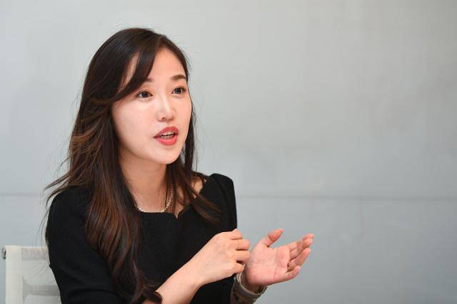 김보미 보타니스타 대표가 서울 세종대로 한국일보에서 아이들을 위해 키 크는 건강기능식품 '키클래오042'를 개발하게 된 배경을 설명하고 있다. 김영원 인턴기자