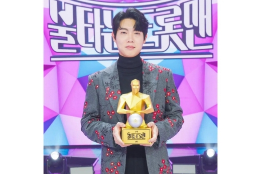 MBN Burning Trotman winner Son Tae-jin revealed a daunting story.Son Tae-jin wrote on the 8th, It is still a dream and I do not feel well.In the last MBN Burning Trotman broadcast on the 7th night, Son Tae-jin climbed to the top of the list. Trotman.A total of 629.67 million won was awarded to him, 40 million won worth of injuries, and a winning song composed by hit song maker Sulwondo.Son Tae-jin said, When I first saw the preliminaries, I suddenly had a memory. I supported it with heart, but it was only acid silver to overcome.It was a time when I was worried and worried about how I could sing with my own colors, facing songs that seemed a little strange to me even though they were so famous for every mission.I would not have written this article without the advice and comfort of the PDs, the writers, and the delegations, and without the generosity of the people around me. I think this precious The main character, Burning Trotman, is not just for me, but for all the performers who have been singing sincerely and sincerely on the stage.I will try harder and harder for the good performances that I can show you as much as you expect from Singer Son Tae Jin. Enoch, Charles V, Holy Roman Emperor, Jung Yeon Lee, Claudia Kim, Gong Hoon Lee, and Minsu all suffered so much, and I am honored to be able to work with them, I thank you for your will, and I would like to ask you well in the future.Thank you and thank you to all the participants who ran with Burning Trotman.I will always act with a humble attitude and heart for many people who have believed in me in various ways through voting, commenting, and TV, and for more people who need to show their faith.I will continue to love Mr. Trotman more and continue to grow! Thank you very much. Hello, Im Son Tae Jin.Still dumbfounded, it feels like a dream and doesnt feel real.The first time I see the preliminaries, I suddenly have a memory.I tried to support it, but it was high acid silver to overcome.It was a time when I was worried and worried about how I could sing with my own colors, facing songs that seemed a little strange to me even though they were so famous for every mission.I would not have been writing this article without the advice and comfort of the PDs, the writers, the delegates, and the generous ones around me.I think this precious The main character, Burning Trotman, is not just for me, but for all the performers who have been singing sincerely and sincerely on the stage.In the future, as much as you are looking forward to Singer Son Tae Jin, I will try harder and harder for the good performances I can show you.Enoch, Charles V, Holy Roman Emperor, Jung Yeon Lee, Claudia Kim, Gong Hoon Lee, and Minsu all suffered so much in the final, and I am honored to be able to work with the talented people, and I thank you for your will.For all the contestants who ran with him on Burning Trotman,Thank you and thank you all.I will always act with a humble attitude and heart for many people who have believed in me in various ways through voting, commenting, and TV, and for more people who need to show their faith.Please continue to love Mr. Trotman and continue to grow!I sincerely thank you.The Burning Mr. Trotman