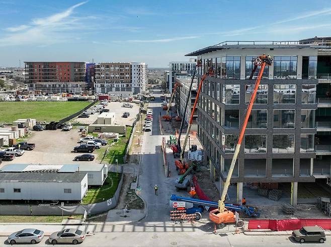 텍사스주 오스틴의 아파트 건설 현장.