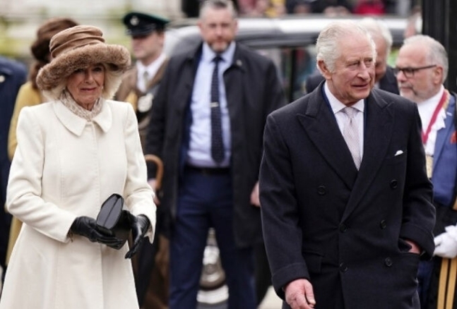 영국 국왕 찰스 3세(오른쪽)와 부인 커밀라 왕비. 영국 왕실 홈페이지