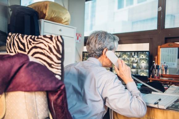 경비원 자료사진(위 사진은 본 기사와 관련없음). 아이클릭아트