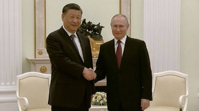 시진핑 주석과 푸틴 대통령의 회동 모습