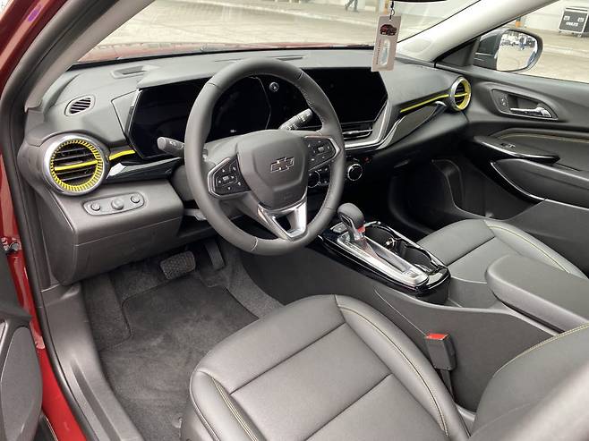 쉐보레 트랙스 크로스오버 실내. 정치연 기자