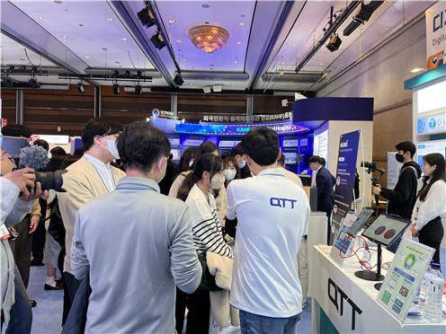 메디컬코리아 2022 큐티티 부스.