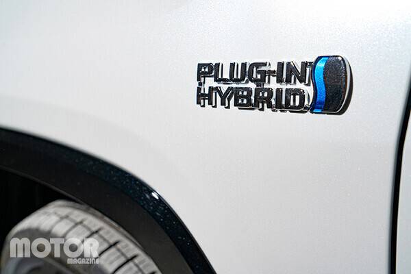 토요타 라브4 PHEV