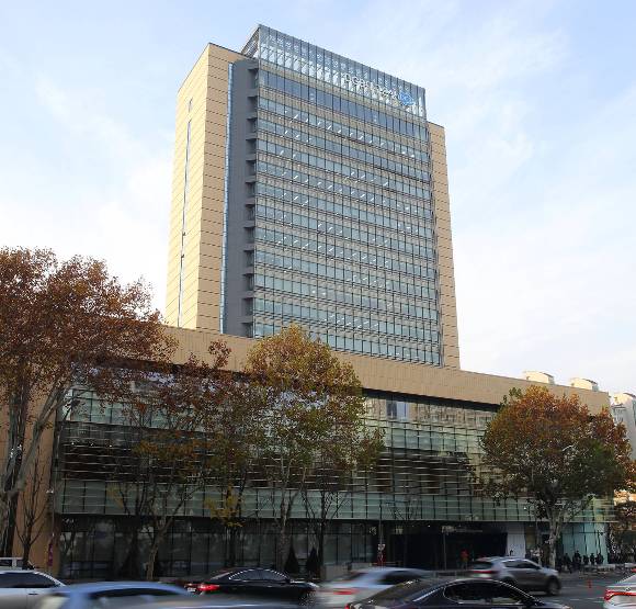 대구 수성구에 위치한 대구은행 본점 전경./사진=대구은행