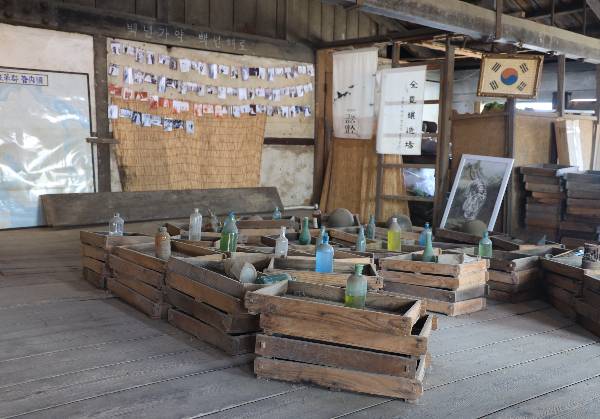 과거의 모습이 보존돼 있는 금풍양조의 2층.