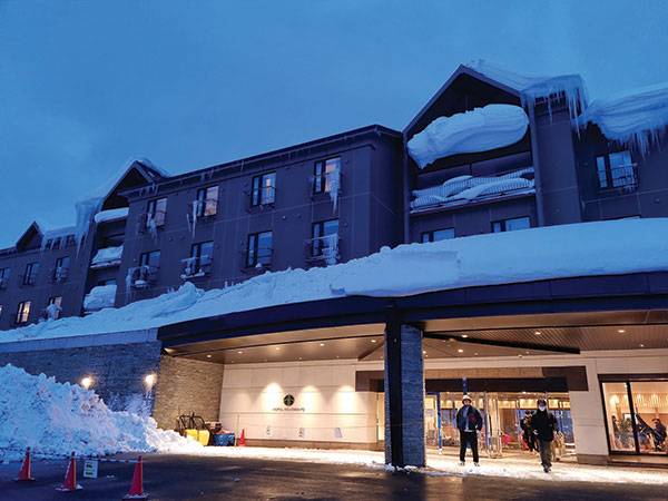 크루가 머물던 호텔 베어몬트. 사진 김상준 작가