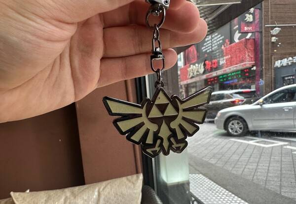 - 특전 키링을 받지 못한 구매자는 매장을 다시 방문 후 인증하면 받을 수 있다