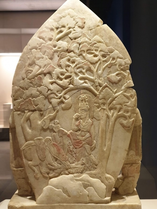 ‘태자사유상’, 6세기 중엽, 중국 업성 출토, 중국국가박물관.