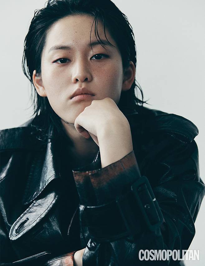 코트 71만8천원 얼킨.