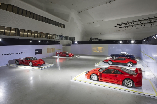 페라리 클래시케 존에 전시된 엔초 페라리, F50, 250 GT, 512 BB, F40