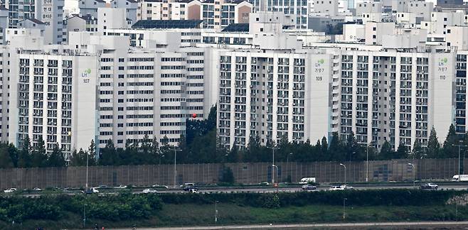 서울 마포구 상암동 하늘공원에서 보이는 아파트 일대 모습. 사진은 이 기사와 직접적 관련 없음. 임세준 기자