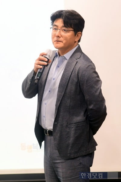 홍덕기 동행복권 대표가 기자간담회에서 복권시스템에 대해 설명하고 있다. /변성현 한경닷컴 기자 byun84@hankyung.com