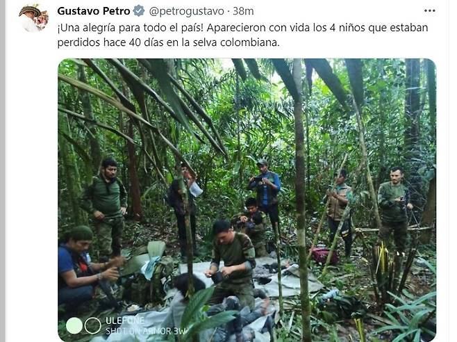 아마존 정글에서 아이들 4명의 구조 소식을 알리는 콜롬비아 대통령 트윗 [구스타보 페트로 콜롬비아 대통령 트위터 캡처. 재판매 및 DB 금지]