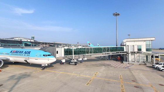 인천공항에서 이달부터 정식 운영을 시작한 원격탑승시설. 사진 인천공항