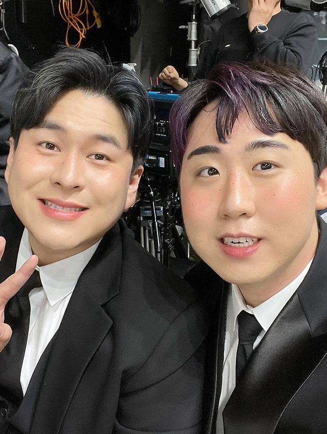 왼쪽부터 강현석, 이재율