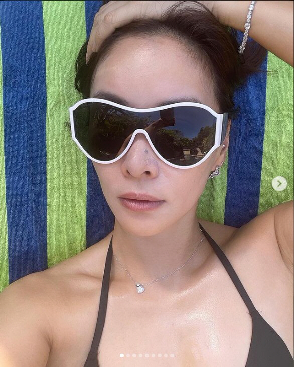 Actor Ko So-young has revealed an unbelievable selfie of himself in his 50s.On the 25th, Ko So-young unveiled a self-portrait taken during a family trip without much explanation.In the photo, Ko So-young revealed a picture of her resting in modest clothes and showing off her bare face in a bikini, especially Ko So-youngs porcelain skin, which cannot find wrinkles and pores even though it is a super-close photo.On the other hand, Ko So-young is married to actor Jang Dong-gun in 2010 and has one male and one female.