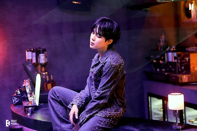 방탄소년단 지민, 美 베스트셀링 다운로드 톱10 유일 亞 가수→빌보드 장기 집권 '뜨거운 인기'