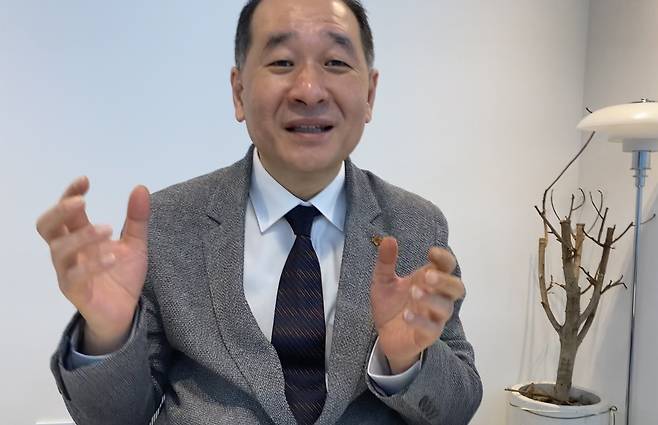 박순혁 전 금양 이사가 배터리 산업을 둘러싼 오해를 풀고 정확한 정보를 공유하는 것이 중요하다고 강조하고 있다. /조선비즈