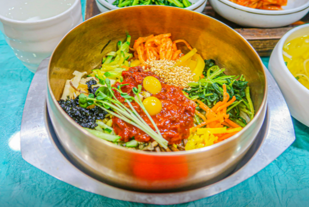 가족회관의 전주비빔밥. 가족회관