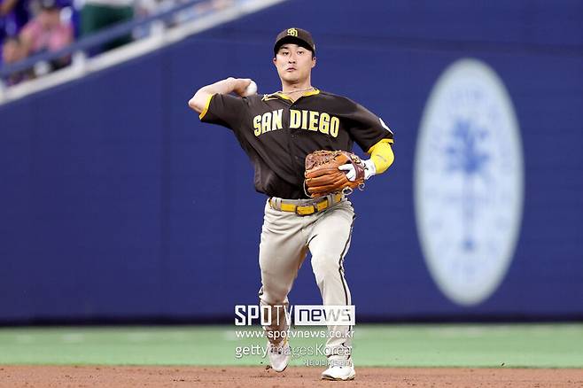 ▲ 김하성이 골드글러브를 수상한다면 아시아 선수 역사상 첫 내야수 수상이다