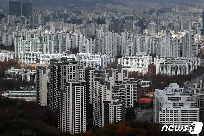 서울 강남구 대모산에서 바라본 강남권 아파트. 2022.11.28/뉴스1 ⓒ News1 황기선 기자