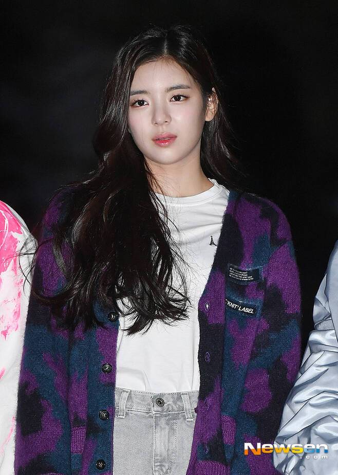리아, 뉴스엔DB
