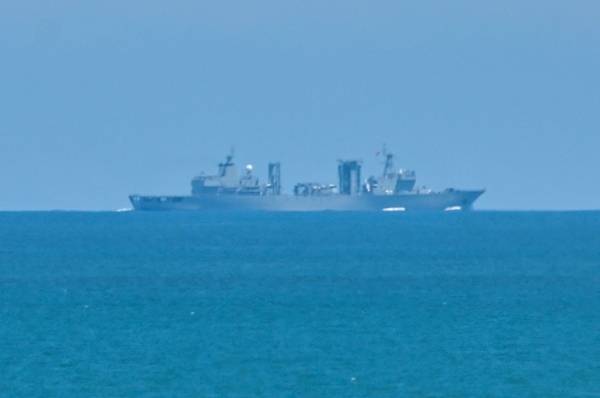 지난해 8월 중국의 대만 포위 군사훈련 중 중국 군함이 대만에 가장 가까운 푸젠성 핑탄섬 앞바다를 항해하고 있는 모습. AFP연합뉴스