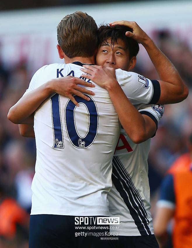 ▲ 2015-16시즌 토트넘에 합류한 손흥민은 크리스탈 팰리스와 6라운드에서 데뷔골을 넣었다.