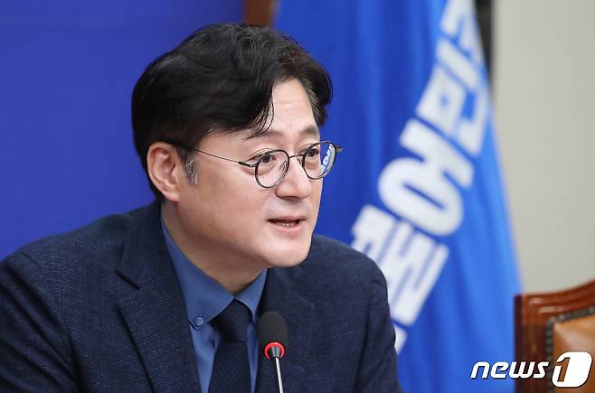 홍익표 더불어민주당 원내대표가 27일 오전 서울 여의도 국회에서 열린 최고위원회의에서 발언을 하고 있다. 2023.9.27/뉴스1 ⓒ News1 임세영 기자