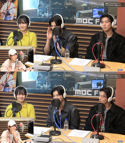 DJ 재재와 배우 박규영, 차은우, 이현우 / MBC FM4U '두시의 데이트 재재입니다' 영상 캡처