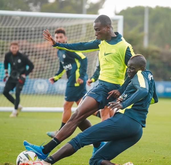 마마두 사코(오른쪽). 몽펠리에 공식 SNS 캡처