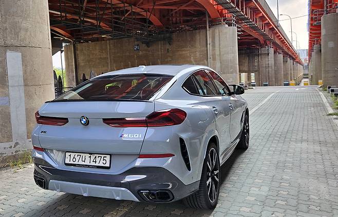 BMW X6 M60i. /고성민 기자