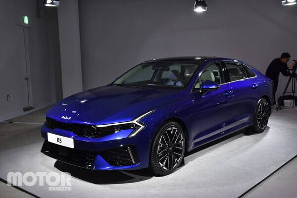 기아 더 뉴 K5 사진 모터매거진 윤성 기자