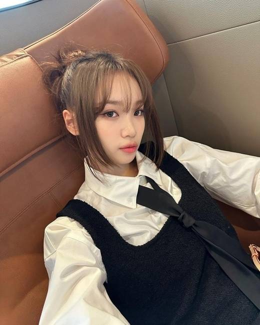 활동 재개한 김채원이 공개한 근황 사진 / 걸그룹 르세라핌 멤버 김채원