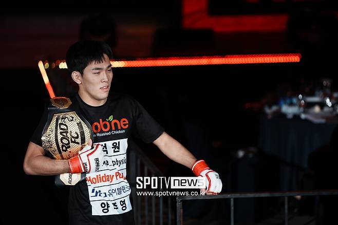 ▲ 박시원은 로드FC에서 충분히 경험치를 쌓고 20대 중반에 큰 무대 진출을 노려 보겠다고 밝혔다.