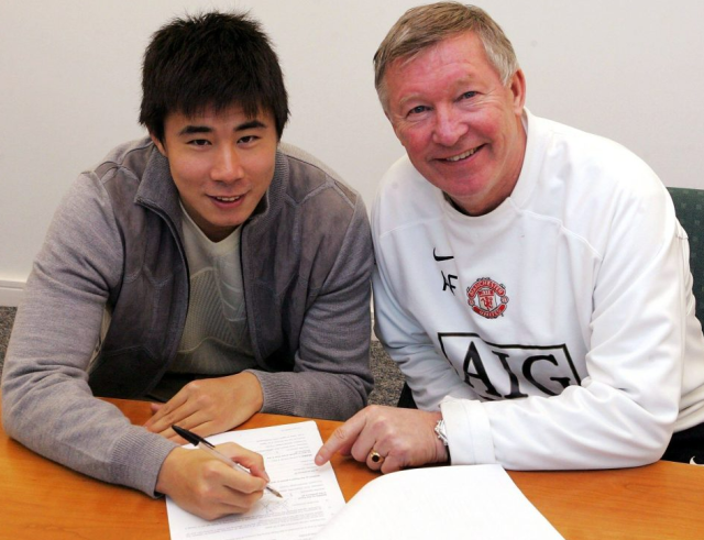 동팡저우와 퍼거슨 감독/맨유