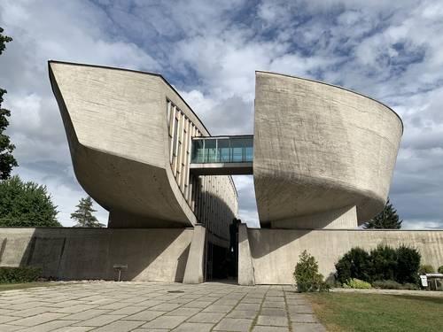 슬로박 내셔널 업라이징 박물관