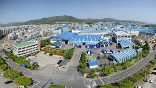 < 덕양산업 울산 본사 전경 / 출처 : 덕양산업 >