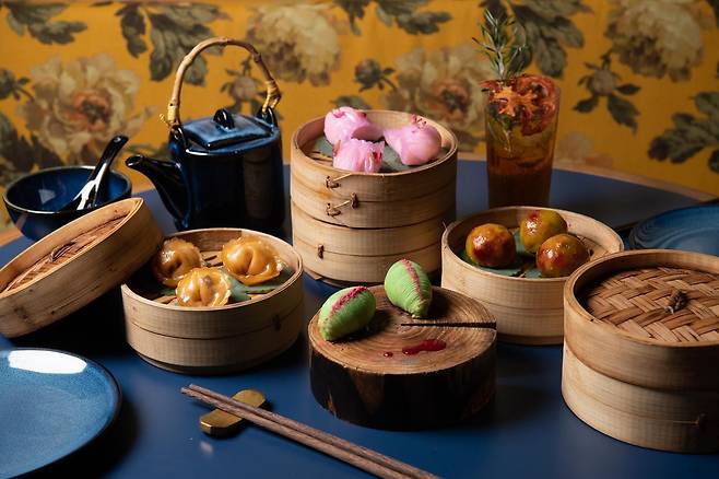 딤섬은 2000가지가 넘는다. 국내에선 ‘딤섬=만두’로 오해하기도 하지만, 튀김·부침·찜·구움과자·죽·탕·영양밥 등 다양한 종류를 포괄한다./홍콩관광청