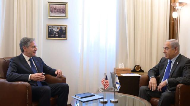 베냐민 네타냐후 이스라엘 총리(오른쪽)가 지난달 30일 예루살렘을 방문한 토니 블링컨 미국 국무장관과 회담하고 있다. 연합뉴스